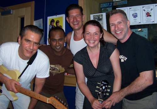 Miss Mary Ann and Jerry Chatabox, with Jerry 'The Twang' from Canada, Speedy Mo Kabir, and Charlie Thompson
